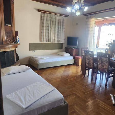 Vila Altini Borsh Exteriér fotografie