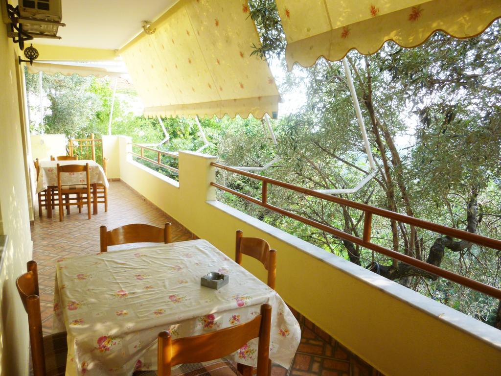 Vila Altini Borsh Exteriér fotografie