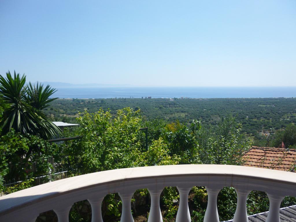 Vila Altini Borsh Exteriér fotografie